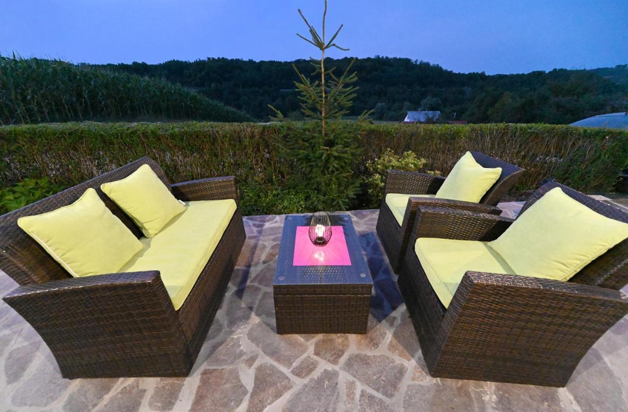 Lavanda Land - Villa Tanya Mreznica Donji Zvecaj المظهر الخارجي الصورة